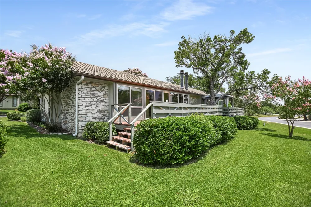 104 Big Spur South #13 Horseshoe Bay, TX 78657