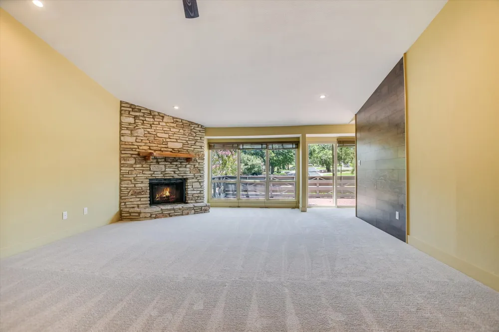 104 Big Spur South #13 Horseshoe Bay, TX 78657