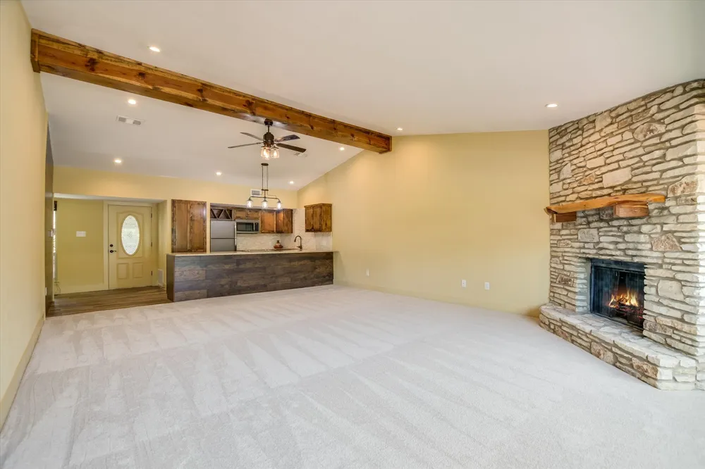 104 Big Spur South #13 Horseshoe Bay, TX 78657