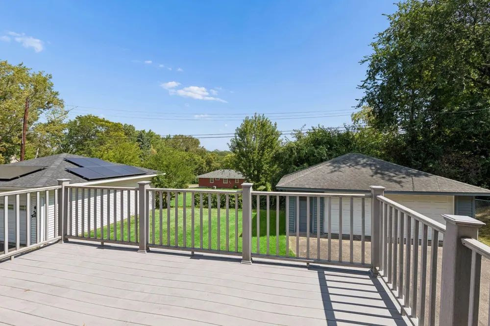 1528 Aquila Avenue Golden Valley, MN 55427