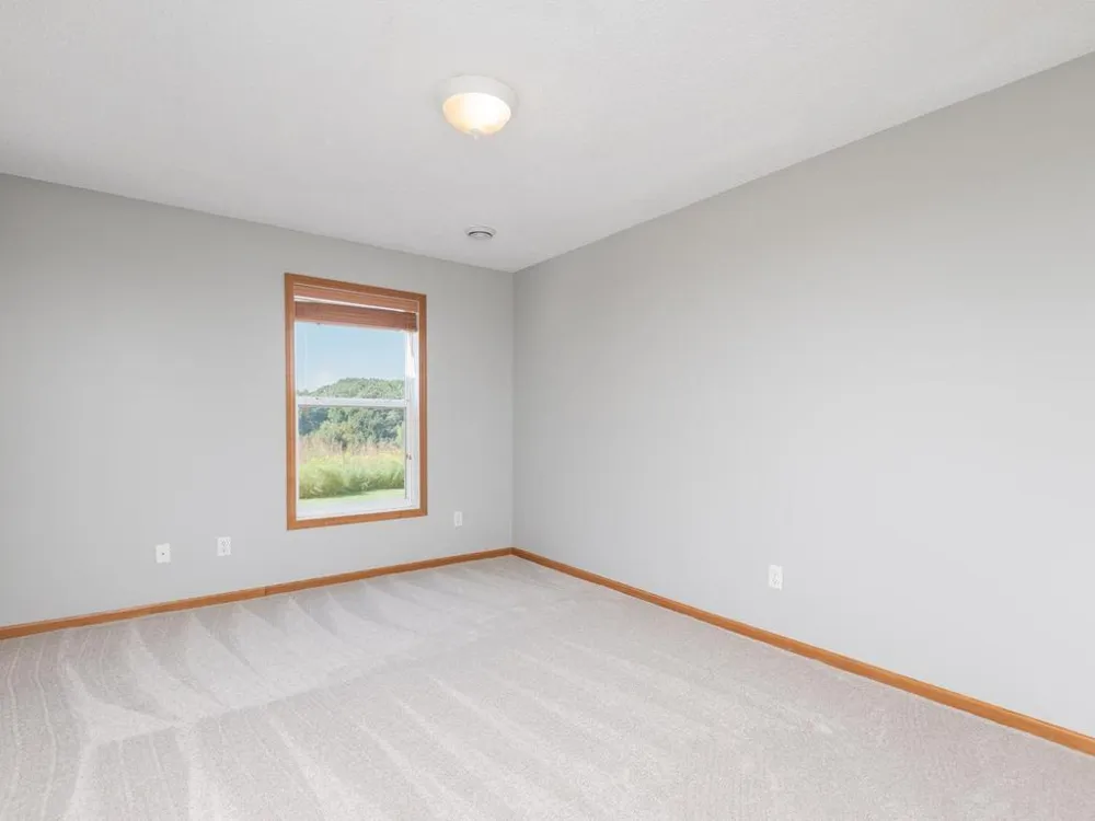 1511 Pembroke Pass Chanhassen, MN 55317