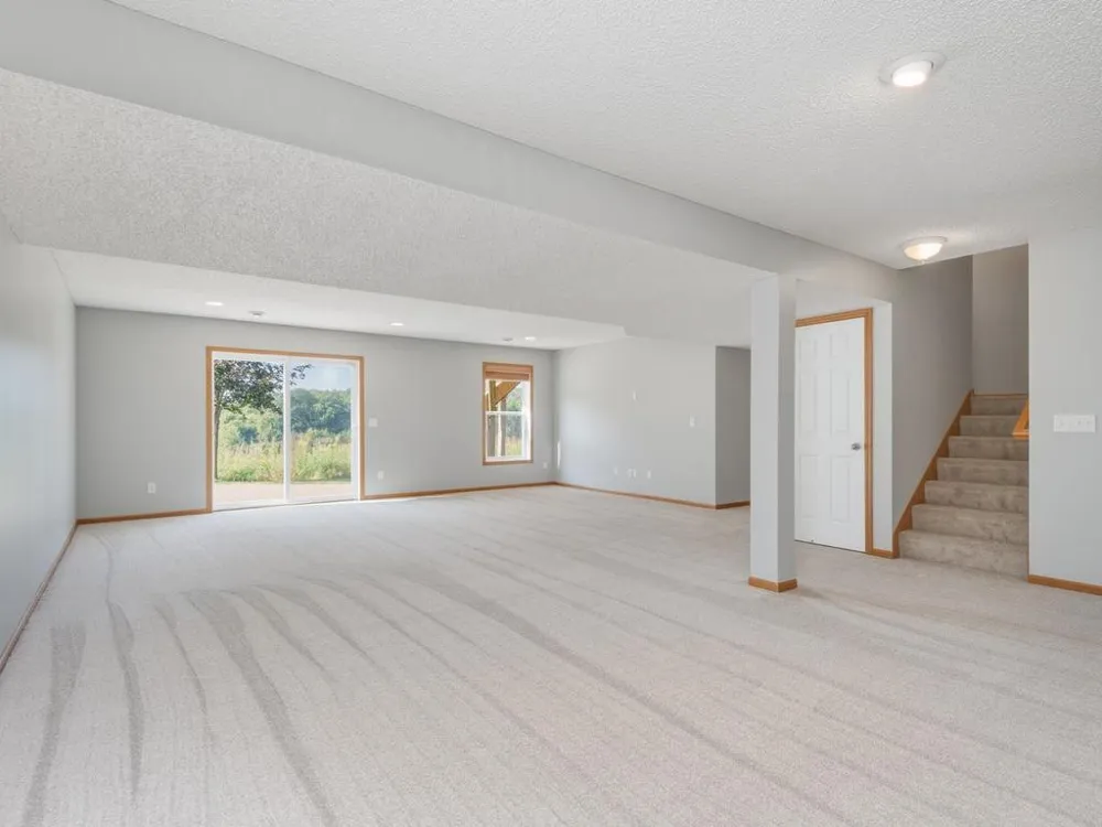 1511 Pembroke Pass Chanhassen, MN 55317