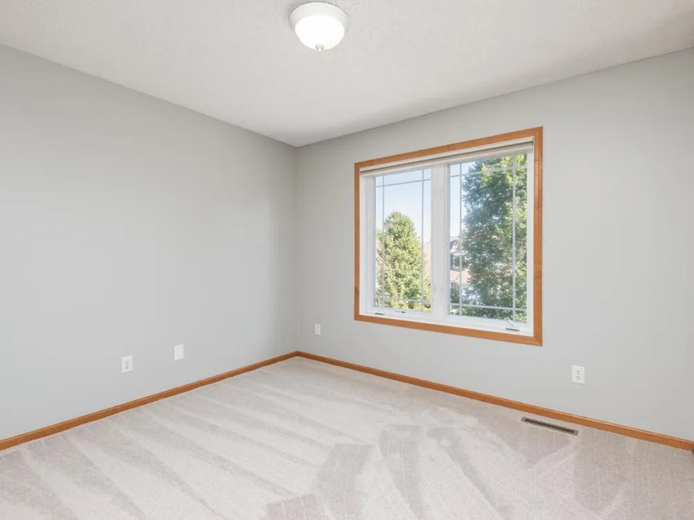 1511 Pembroke Pass Chanhassen, MN 55317