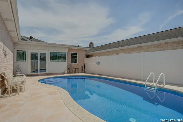 213 Fenwick Windcrest, TX 78239