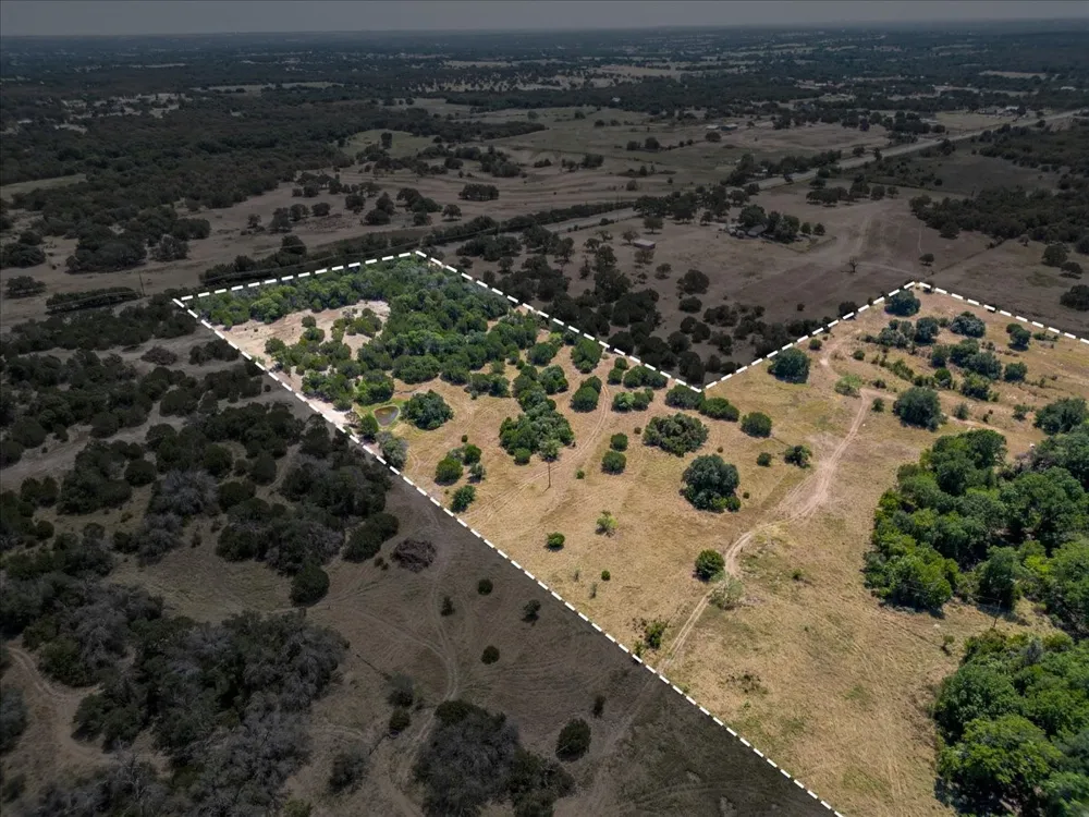 32 FM 920 Poolville, TX 76487