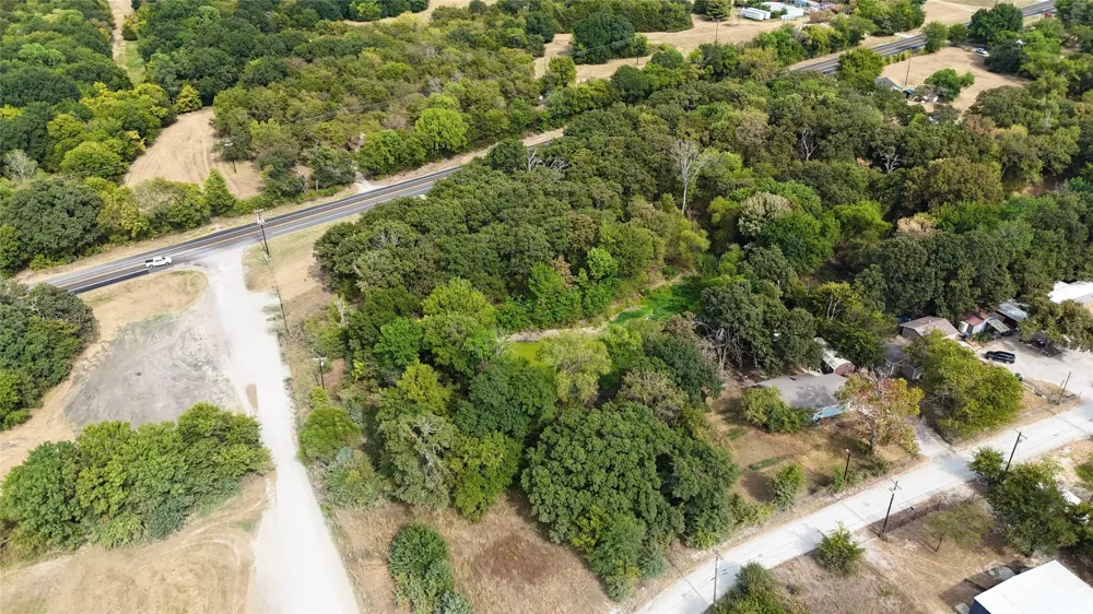 210 Vz County Road 3825 Wills Point, TX 75169
