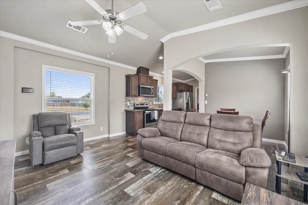 2995 County Road 1063 Farmersville, TX 75442