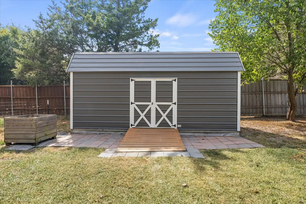 2995 County Road 1063 Farmersville, TX 75442