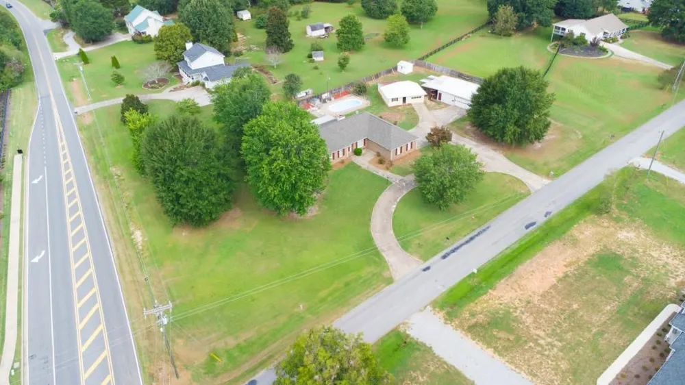 7525 Blacks Mill Road Dawsonville, GA 30534