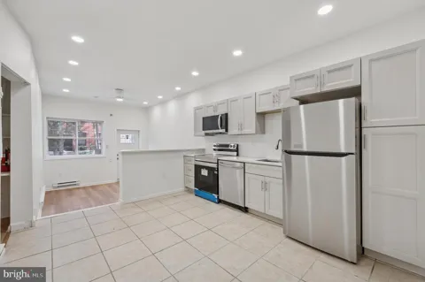 2120 CHRISTIAN STREET #1