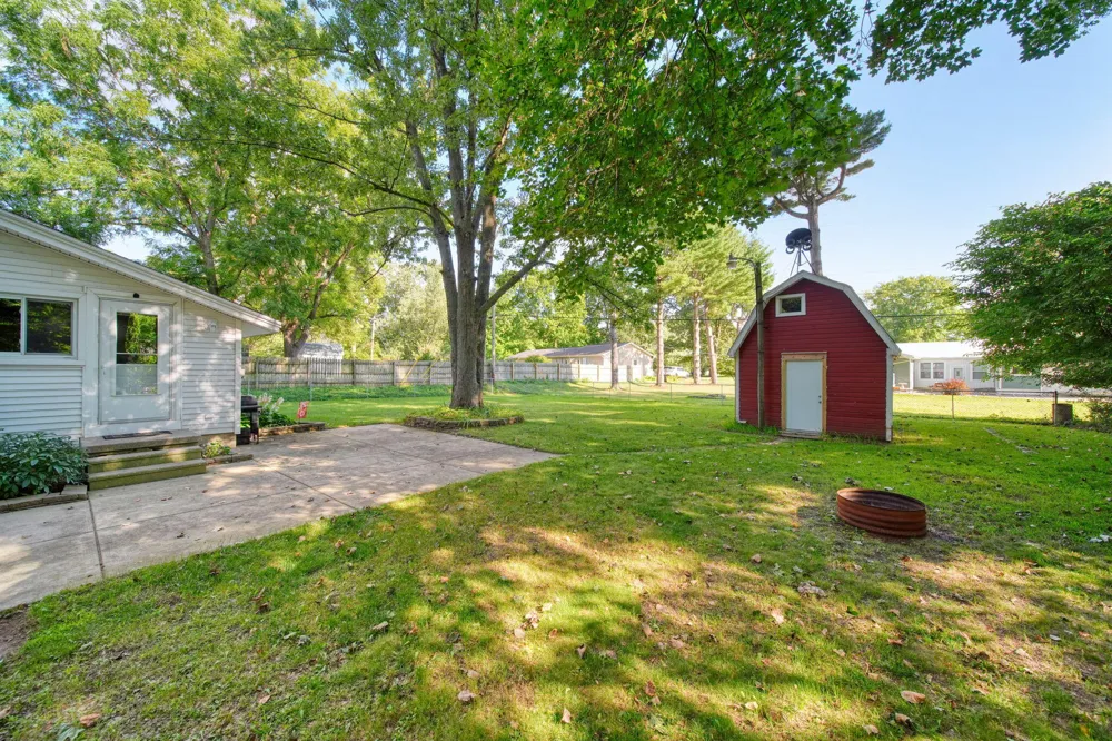 5329 Spring Arbor Road Jackson, MI 49201