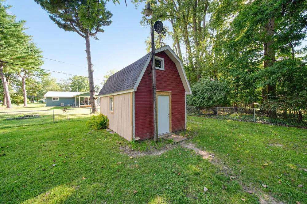 5329 Spring Arbor Road Jackson, MI 49201
