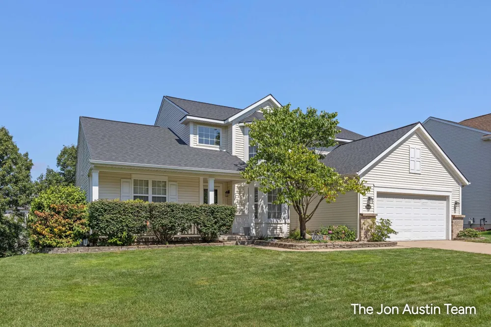 3461 Mason Ridge Drive NE Grand Rapids, MI 49525