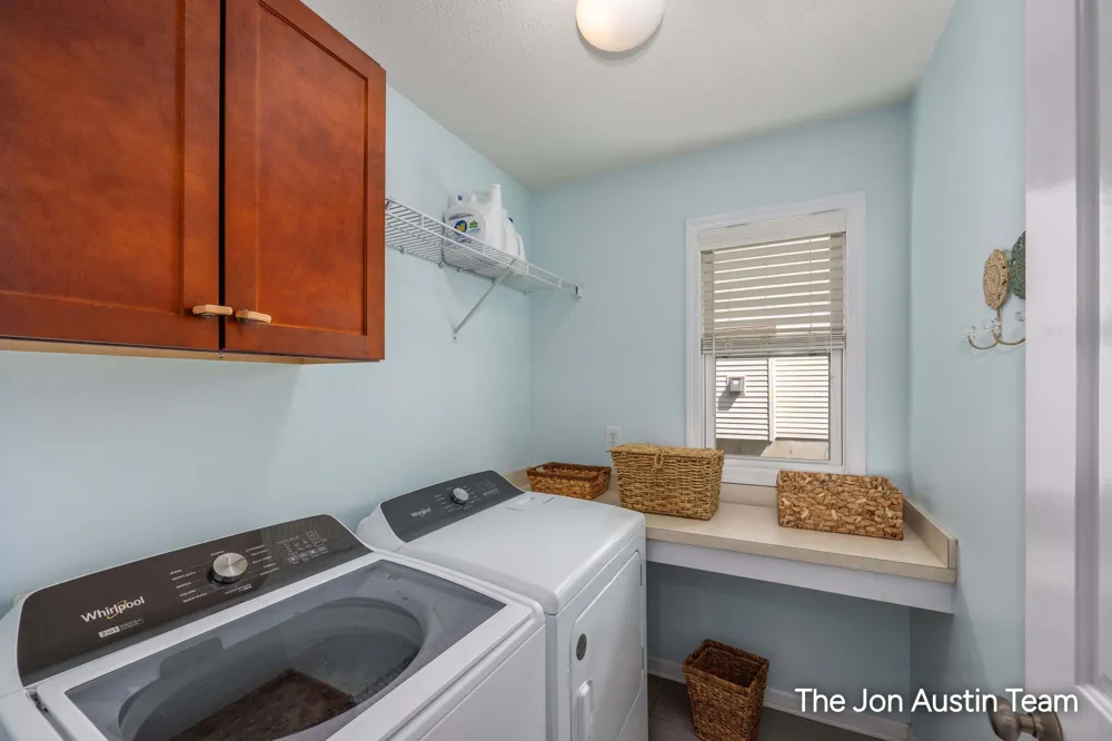 3461 Mason Ridge Drive NE Grand Rapids, MI 49525