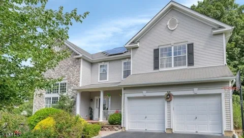 102 Black Oak Trail