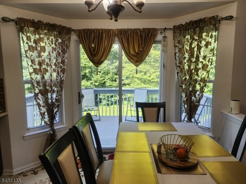 102 Black Oak Trail Jefferson, NJ 07849