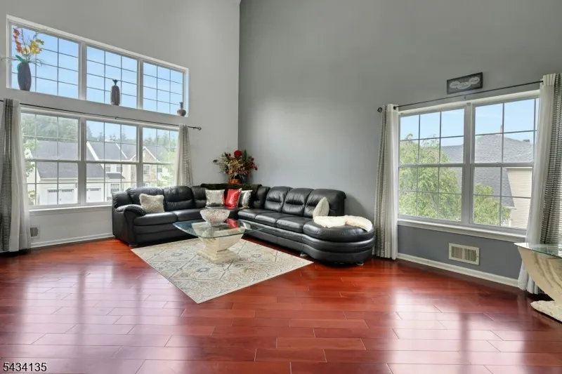 102 Black Oak Trail Jefferson, NJ 07849