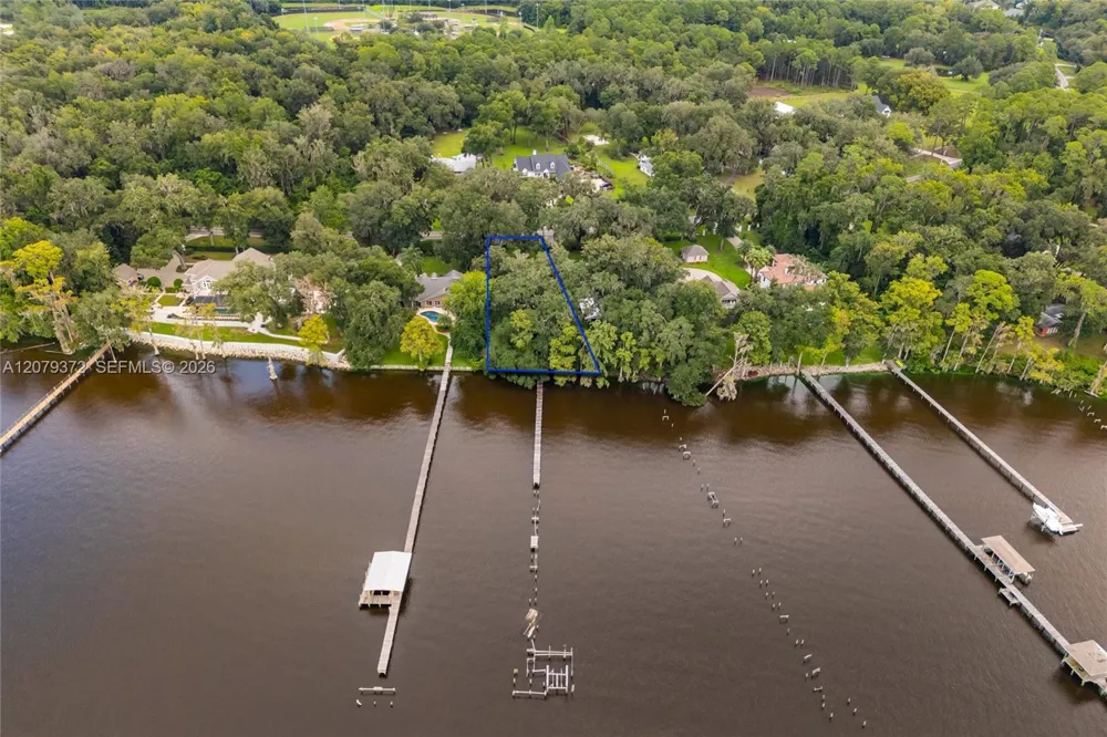 3328 STATE ROAD 13 N Other City - In The State Of Florida, FL 32259