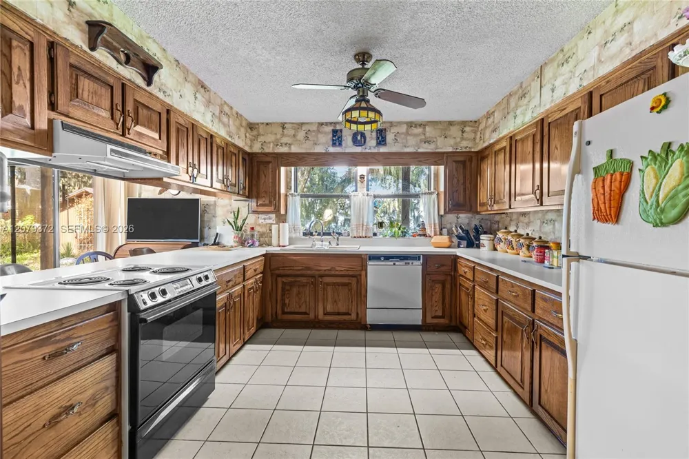 3328 STATE ROAD 13 N Other City - In The State Of Florida, FL 32259