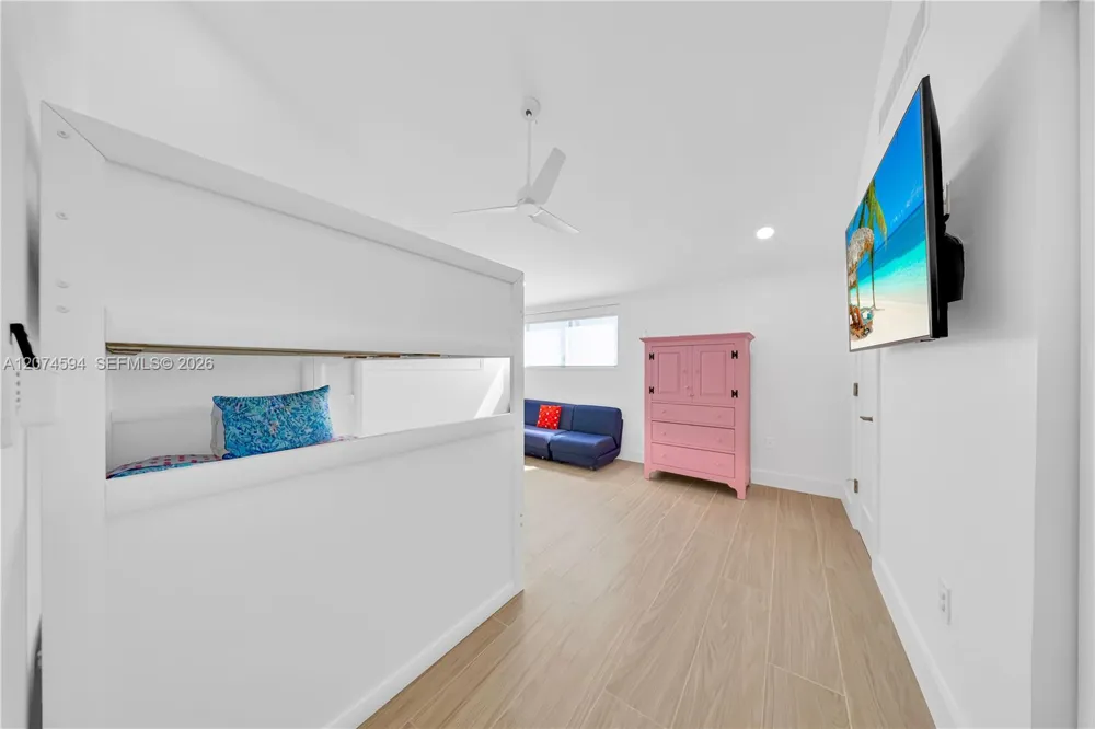 108 W Plaza Del Lago #108 Islamorada, FL 33036