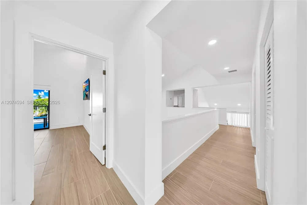 108 W Plaza Del Lago #108 Islamorada, FL 33036