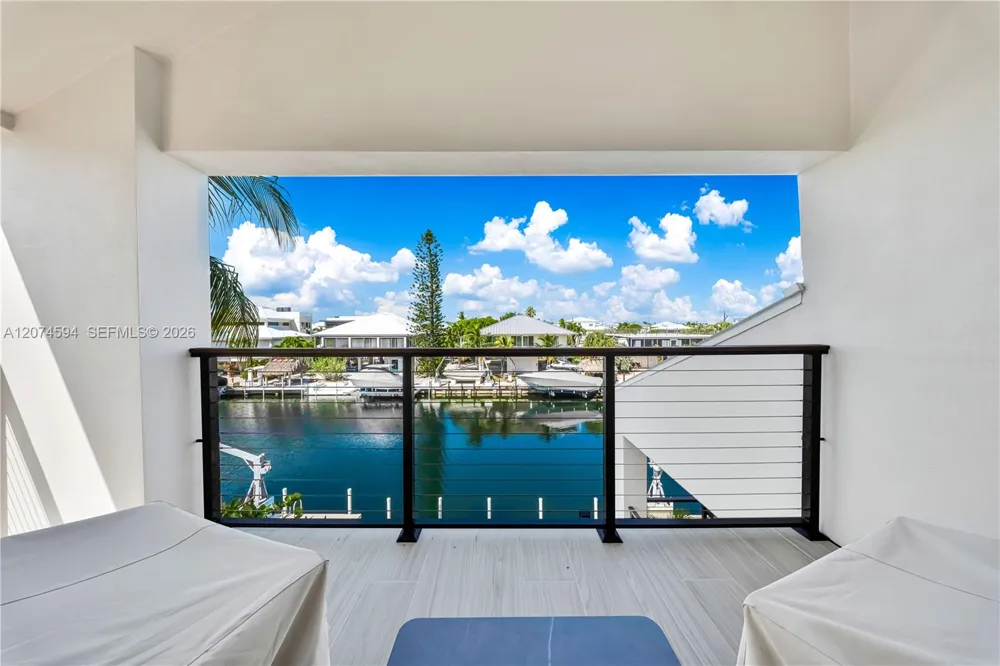 108 W Plaza Del Lago #108 Islamorada, FL 33036