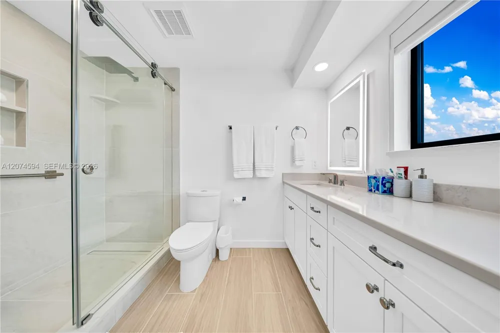 108 W Plaza Del Lago #108 Islamorada, FL 33036