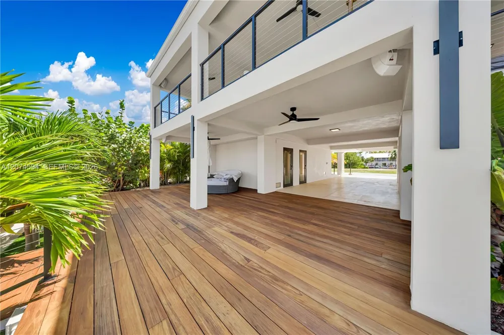 108 W Plaza Del Lago #108 Islamorada, FL 33036