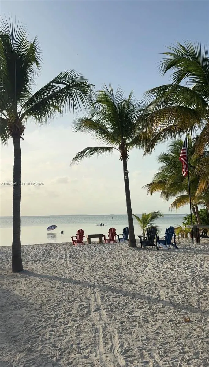 108 W Plaza Del Lago #108 Islamorada, FL 33036