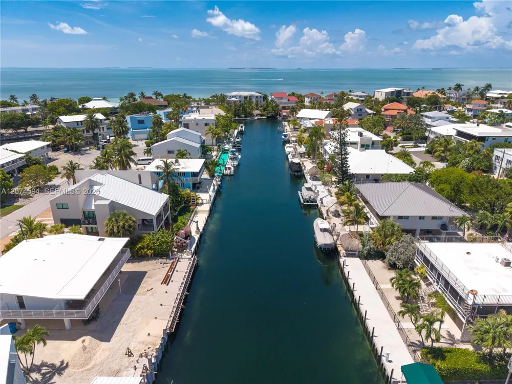 108 W Plaza Del Lago #108 Islamorada, FL 33036