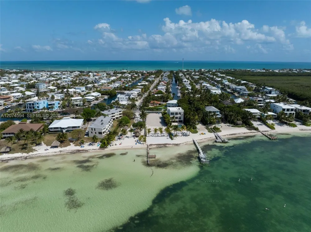 108 W Plaza Del Lago #108 Islamorada, FL 33036