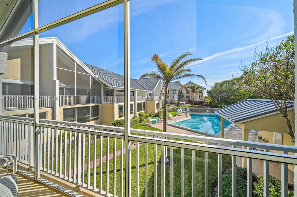 245 NE Macarthur Blvd #17 Hutchinson Island, FL 34996