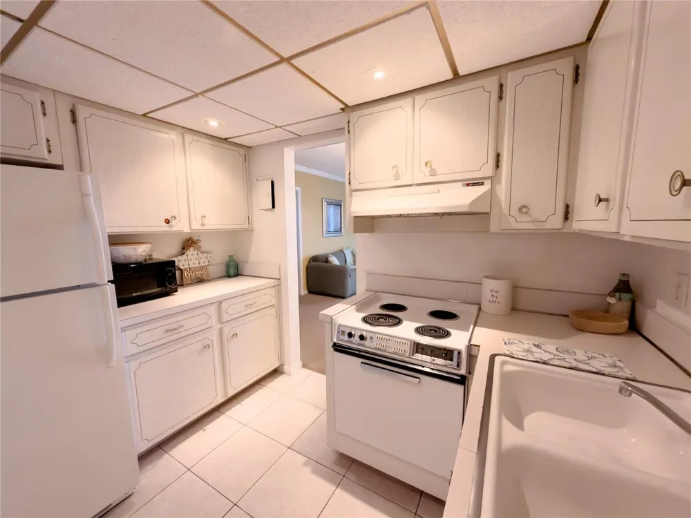 412 S CYPRESS ROAD #225 Pompano Beach, FL 33060