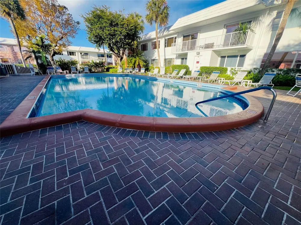 412 S CYPRESS ROAD #225 Pompano Beach, FL 33060