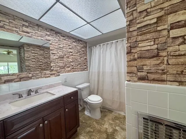 331 Tequesta Drive #220 Tequesta, FL 33469