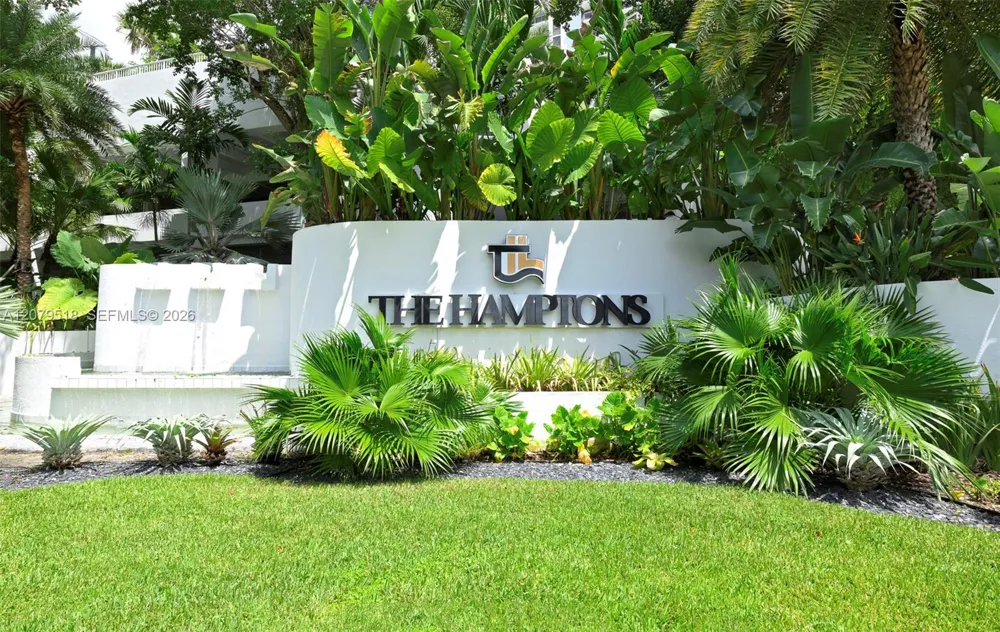 20281 E Country Club Dr #2314 Aventura, FL 33180