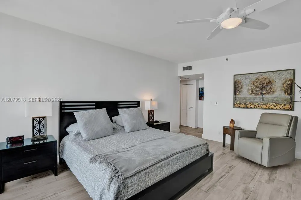 20281 E Country Club Dr #2314 Aventura, FL 33180