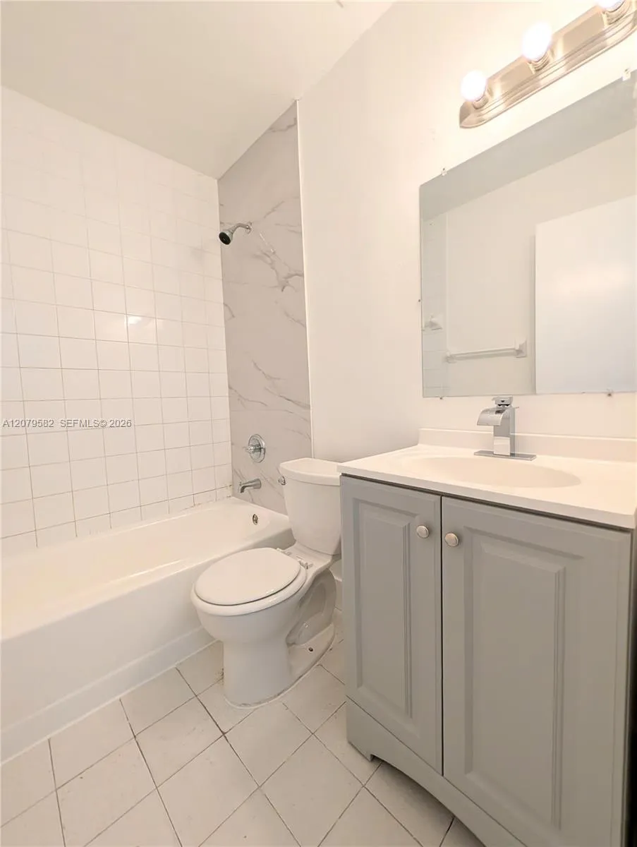58 SW 14th Ter Homestead, FL 33030