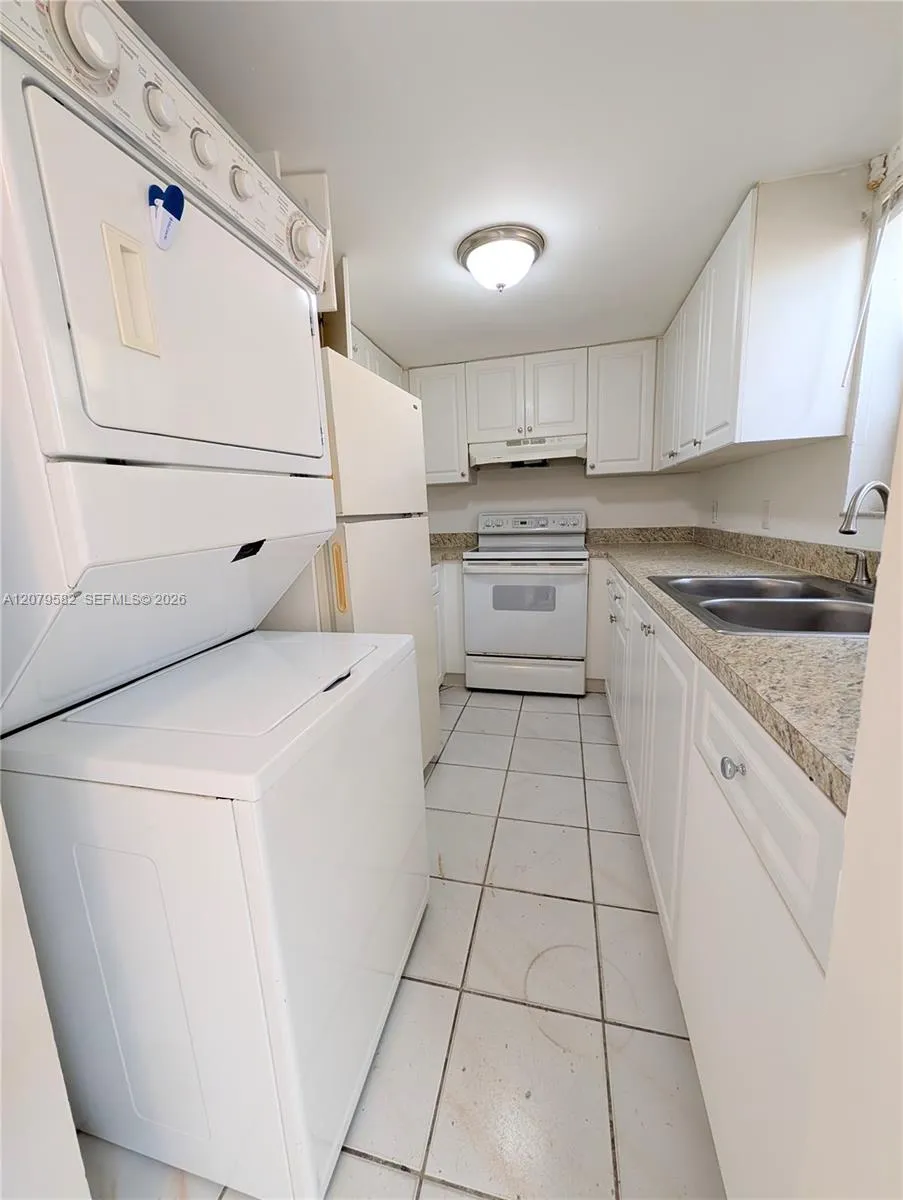 58 SW 14th Ter Homestead, FL 33030