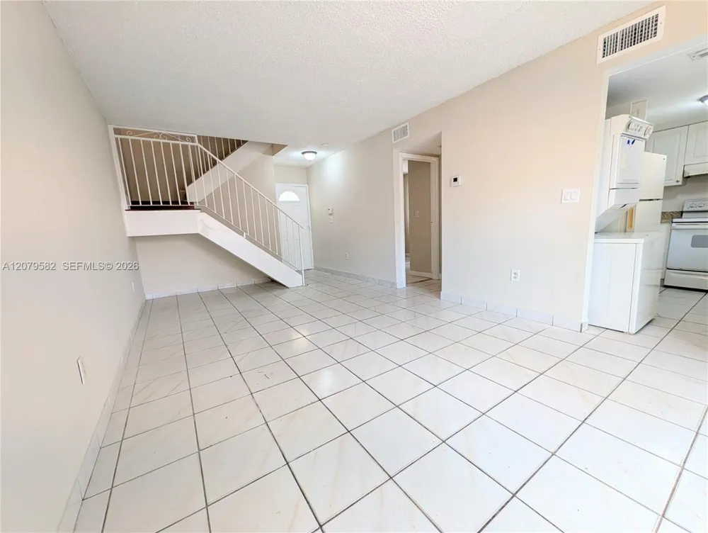 58 SW 14th Ter Homestead, FL 33030