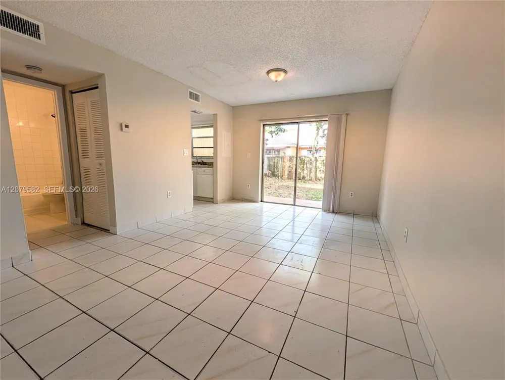 58 SW 14th Ter Homestead, FL 33030