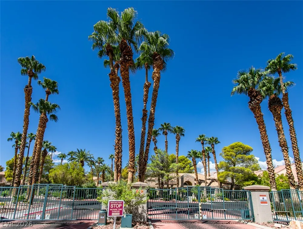 2641 Starfish Court Las Vegas, NV 89128