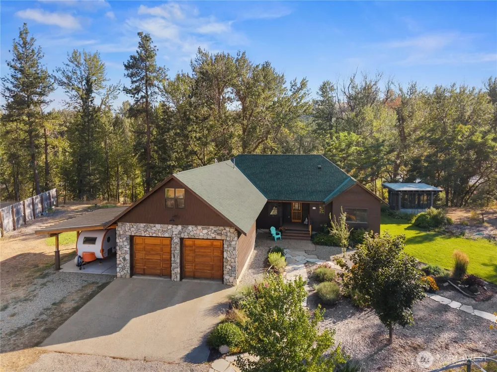 101 Evans Winthrop, WA 98862