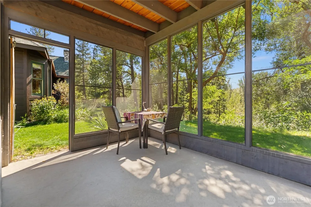 101 Evans Winthrop, WA 98862