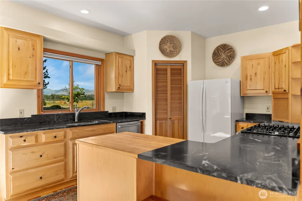 101 Evans Winthrop, WA 98862