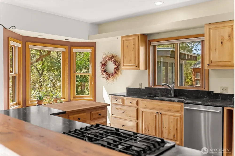 101 Evans Winthrop, WA 98862