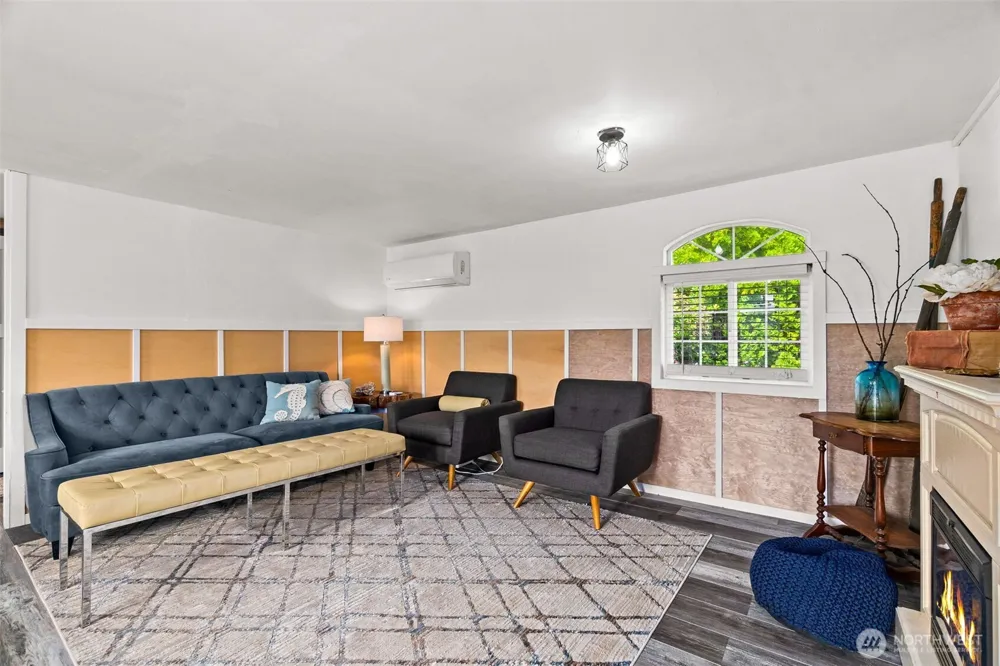1623 S Broadway Street Westport, WA 98595