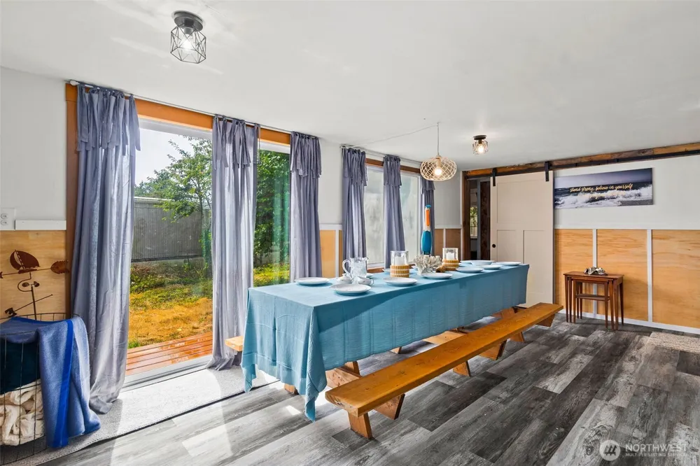 1623 S Broadway Street Westport, WA 98595