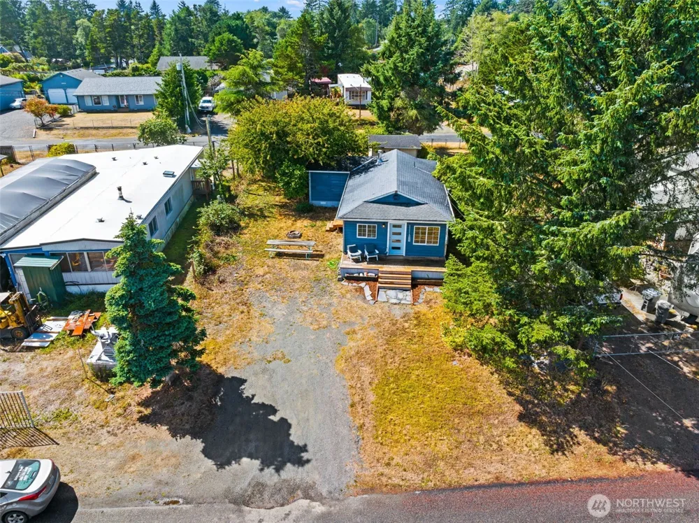 1623 S Broadway Street Westport, WA 98595