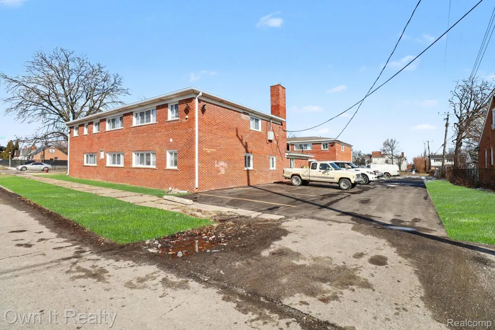 13031 Joy Road Detroit City, MI 48228
